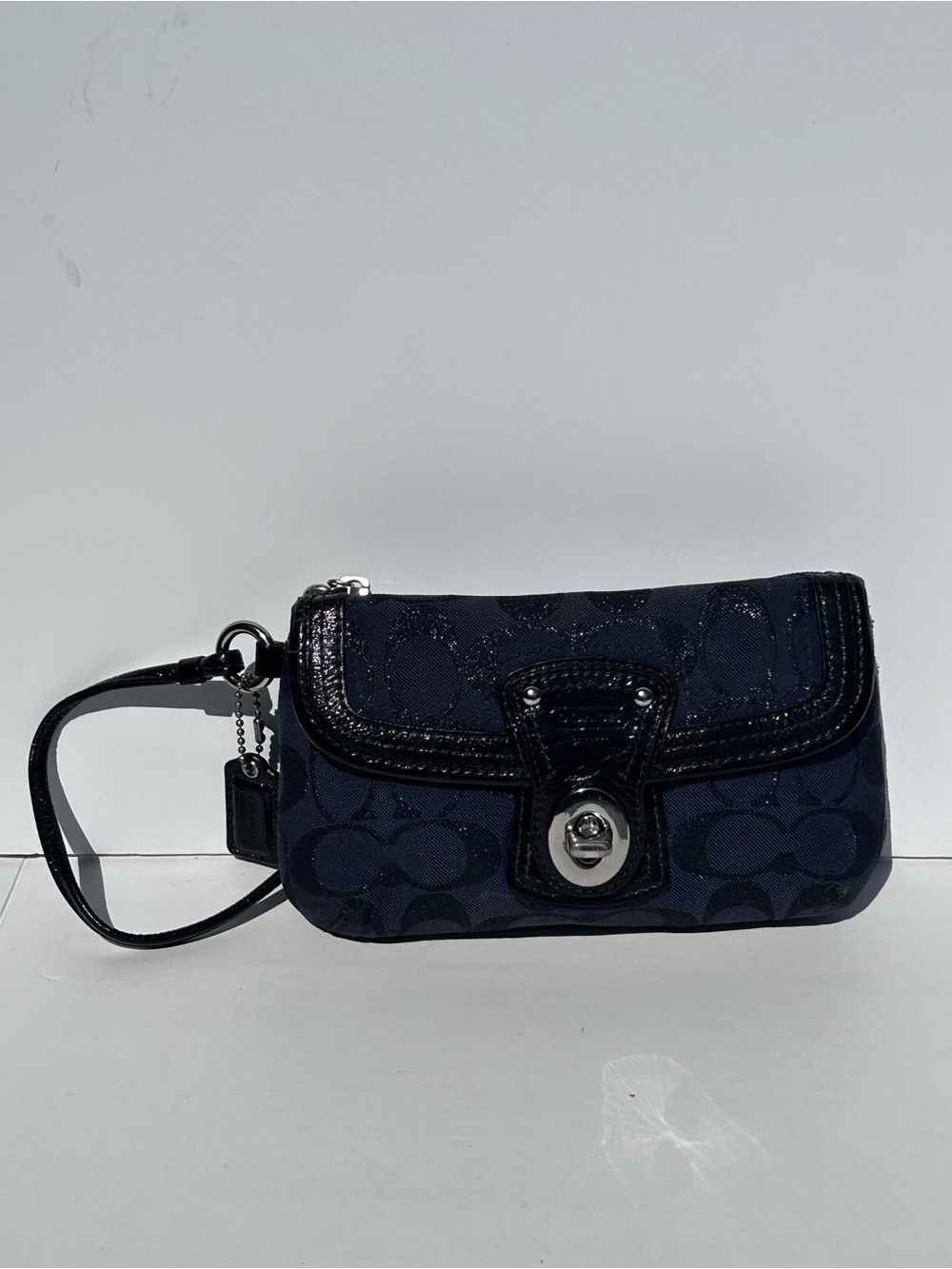 Coach Legacy Lurex Signature Turnlock Wristlet Navy Black Glitter Flap Pouch
